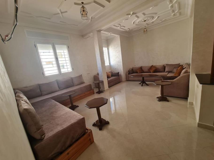 Appartement A Louer Ларач Екстер'єр фото