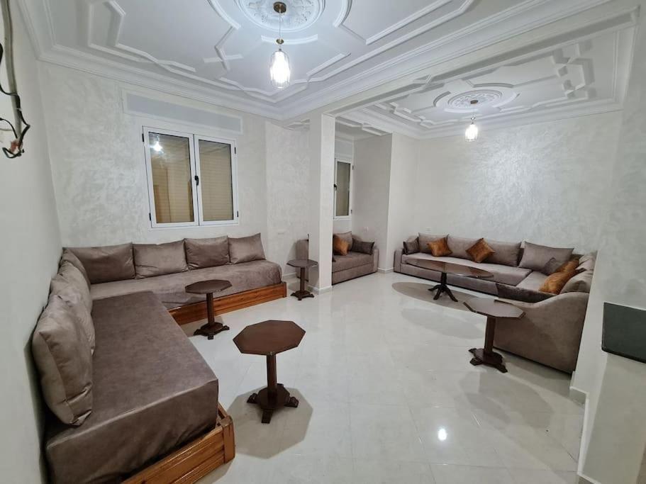 Appartement A Louer Ларач Екстер'єр фото